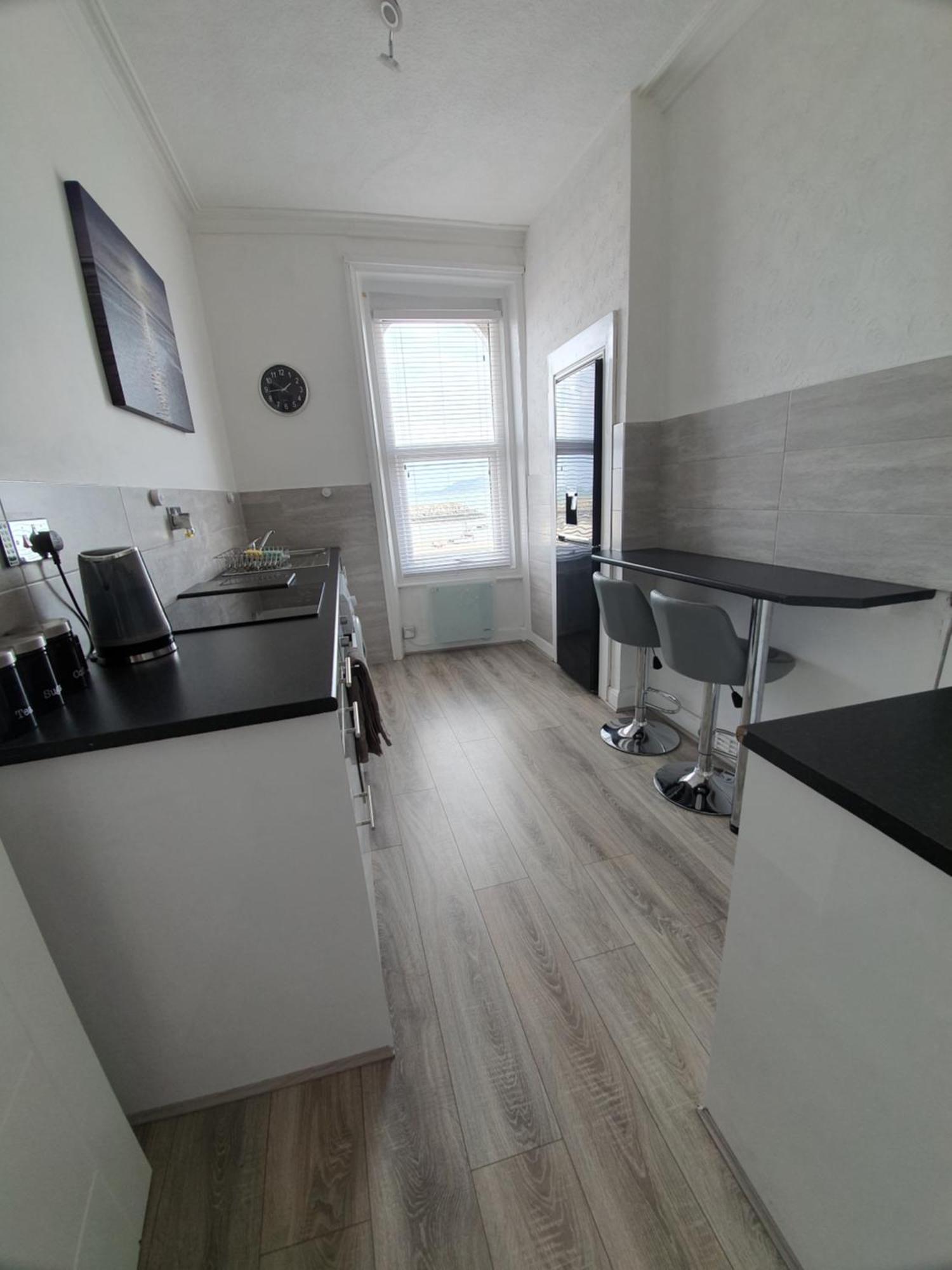 3 Harbour Views Διαμέρισμα Rhôs-on-Sea Εξωτερικό φωτογραφία